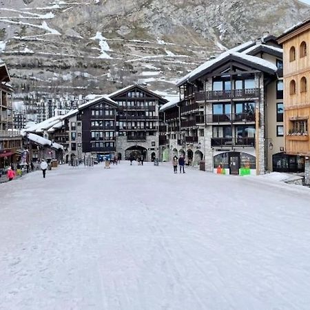 Central 3 Bedroom Chalet With Balcony Валь-д'Изер Экстерьер фото